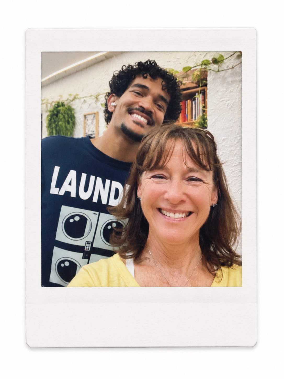 A moment at Cheir’a Lisboa laundromat